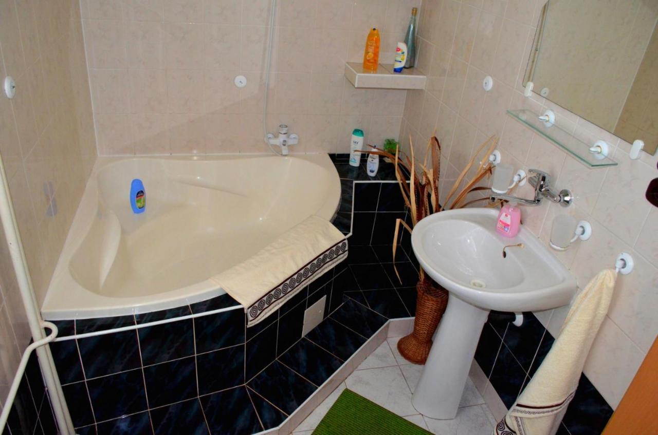 Apartmany Riviera A Chalupa Riviera Liptov, Besenova Bagian luar foto