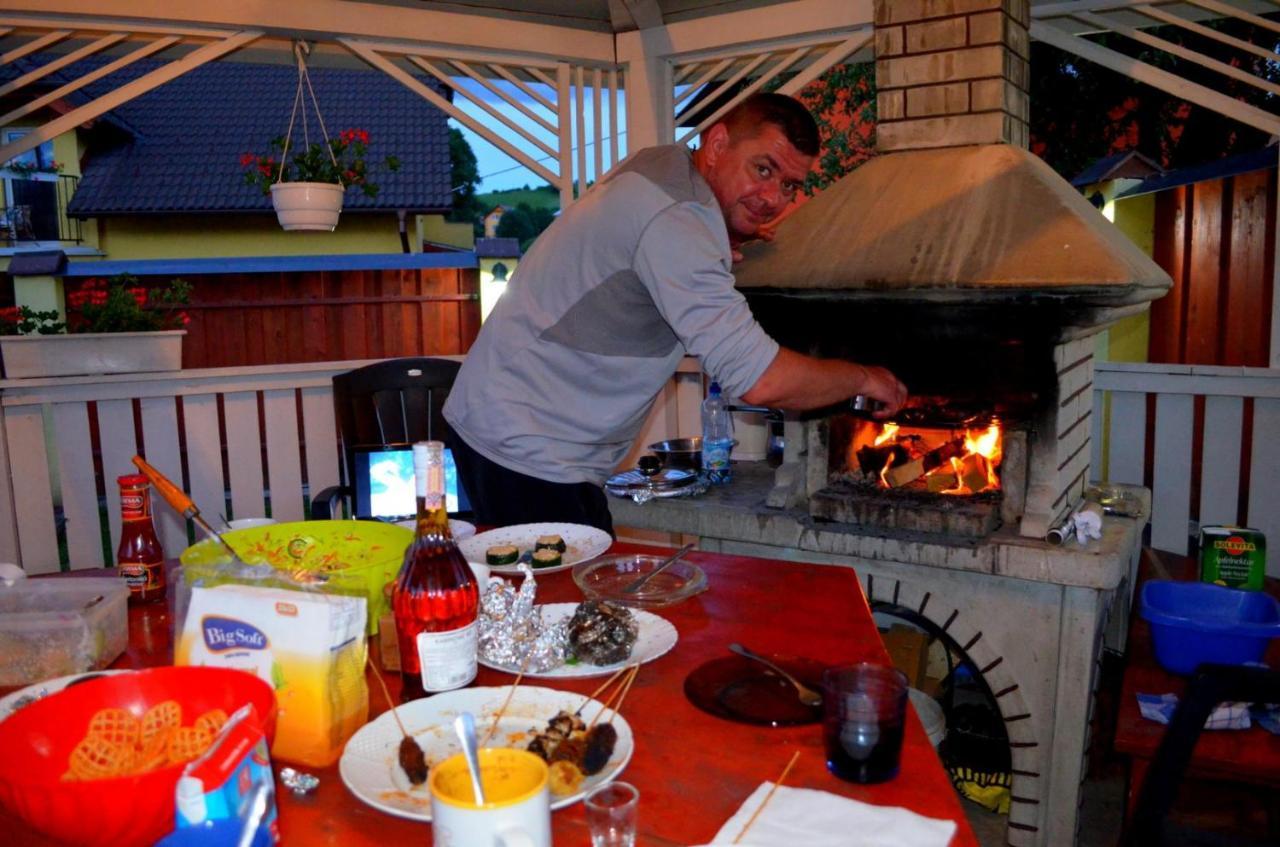 Apartmany Riviera A Chalupa Riviera Liptov, Besenova Bagian luar foto
