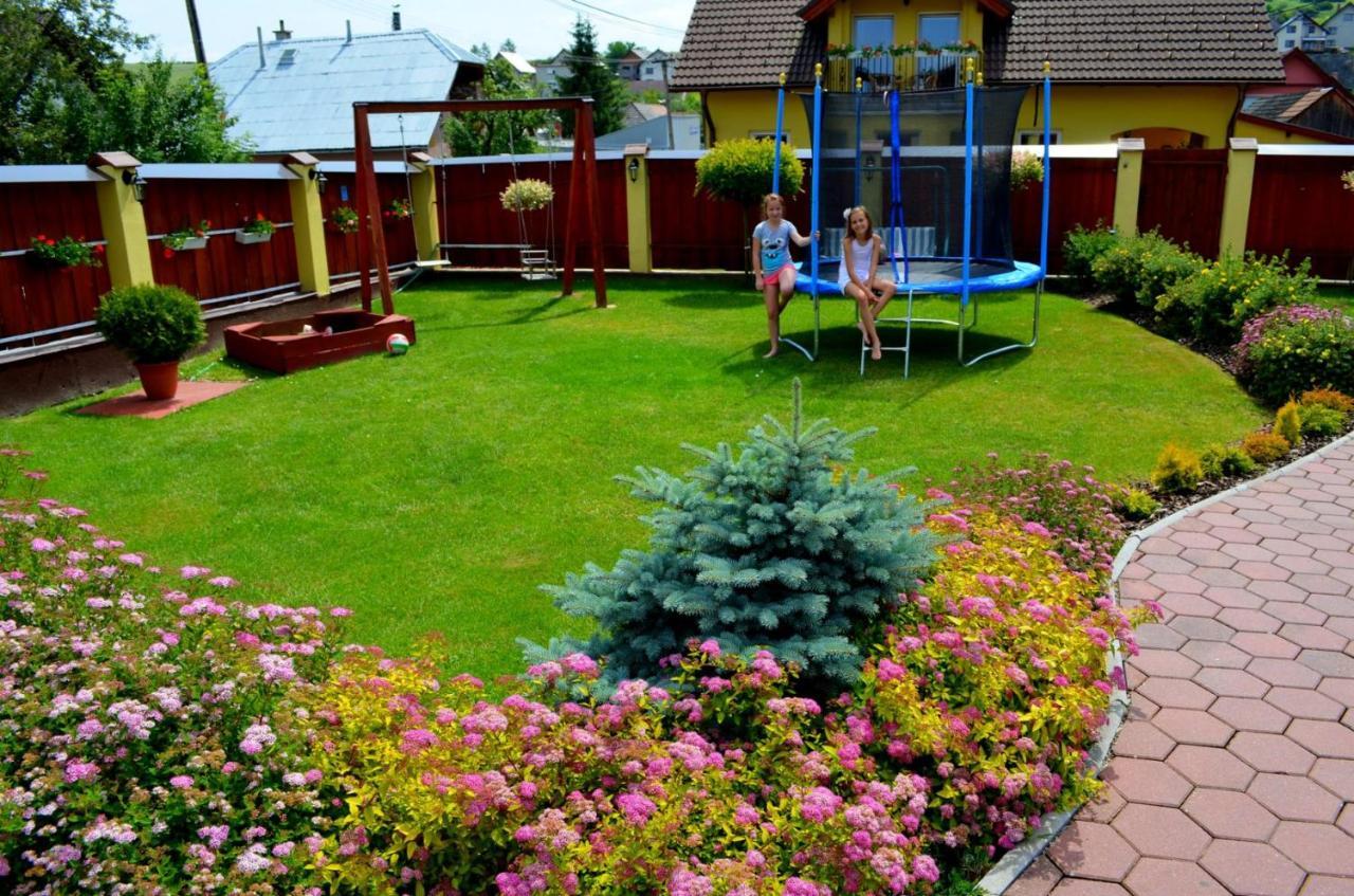 Apartmany Riviera A Chalupa Riviera Liptov, Besenova Bagian luar foto