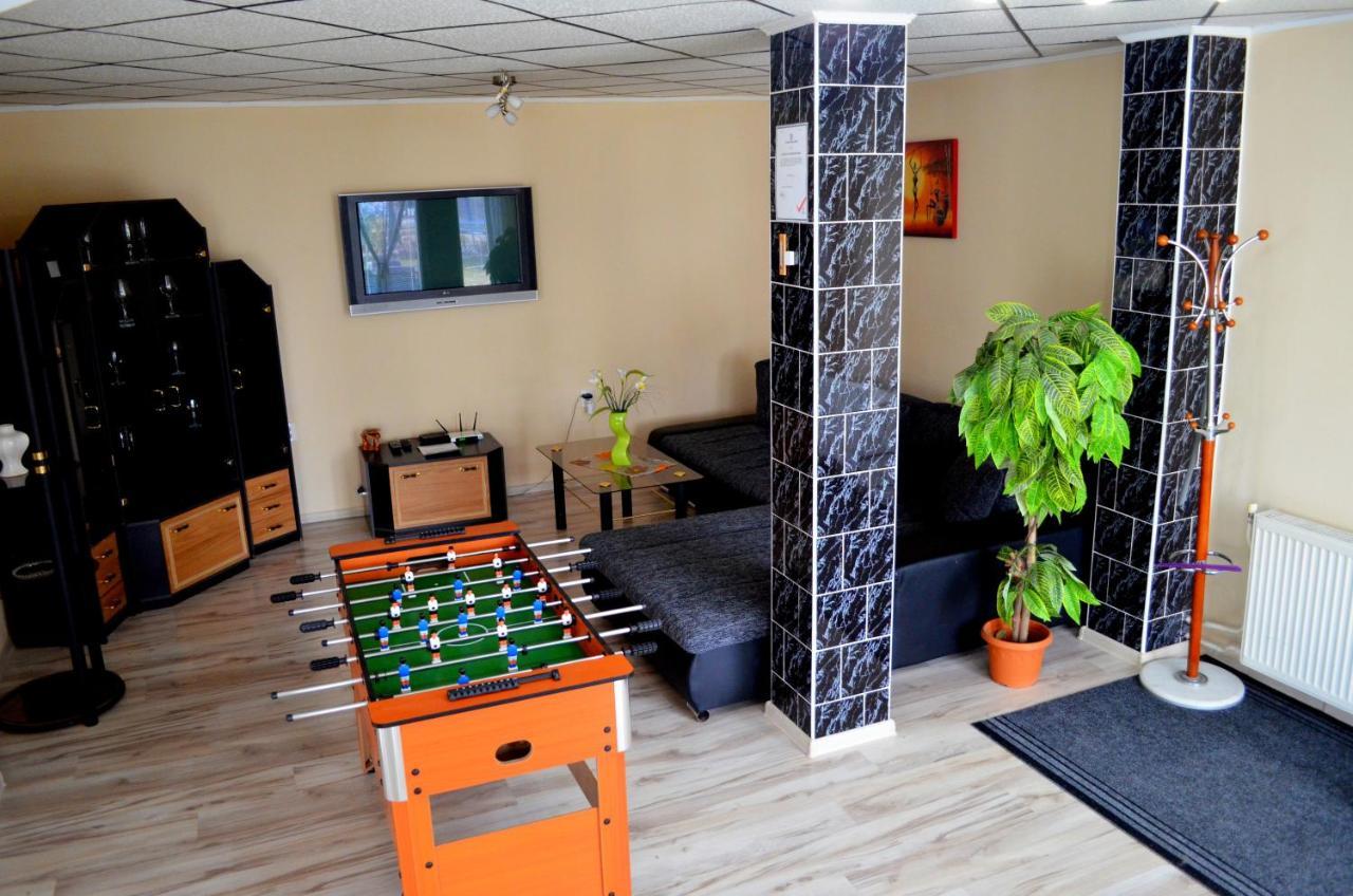 Apartmany Riviera A Chalupa Riviera Liptov, Besenova Bagian luar foto