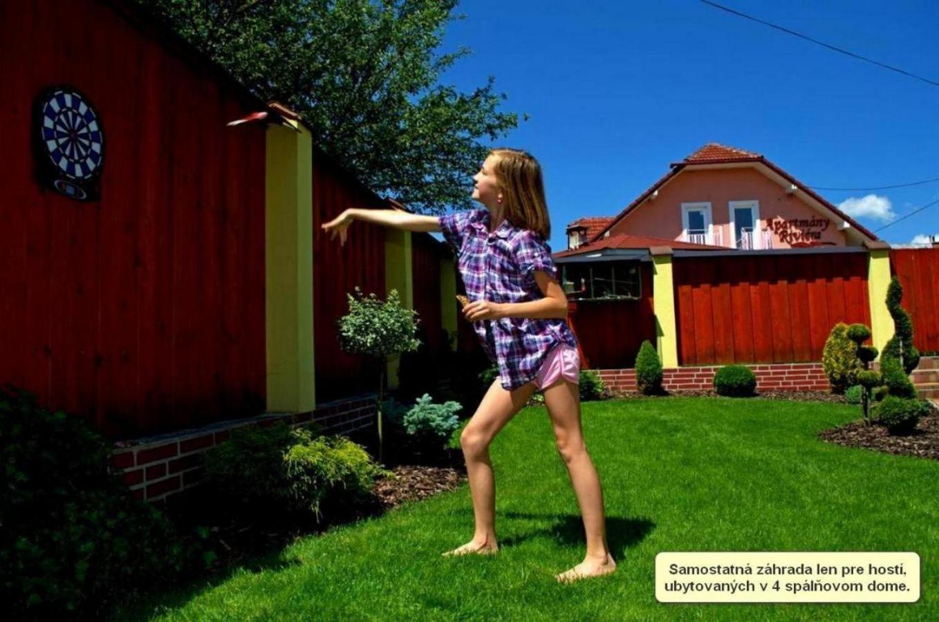 Apartmany Riviera A Chalupa Riviera Liptov, Besenova Bagian luar foto