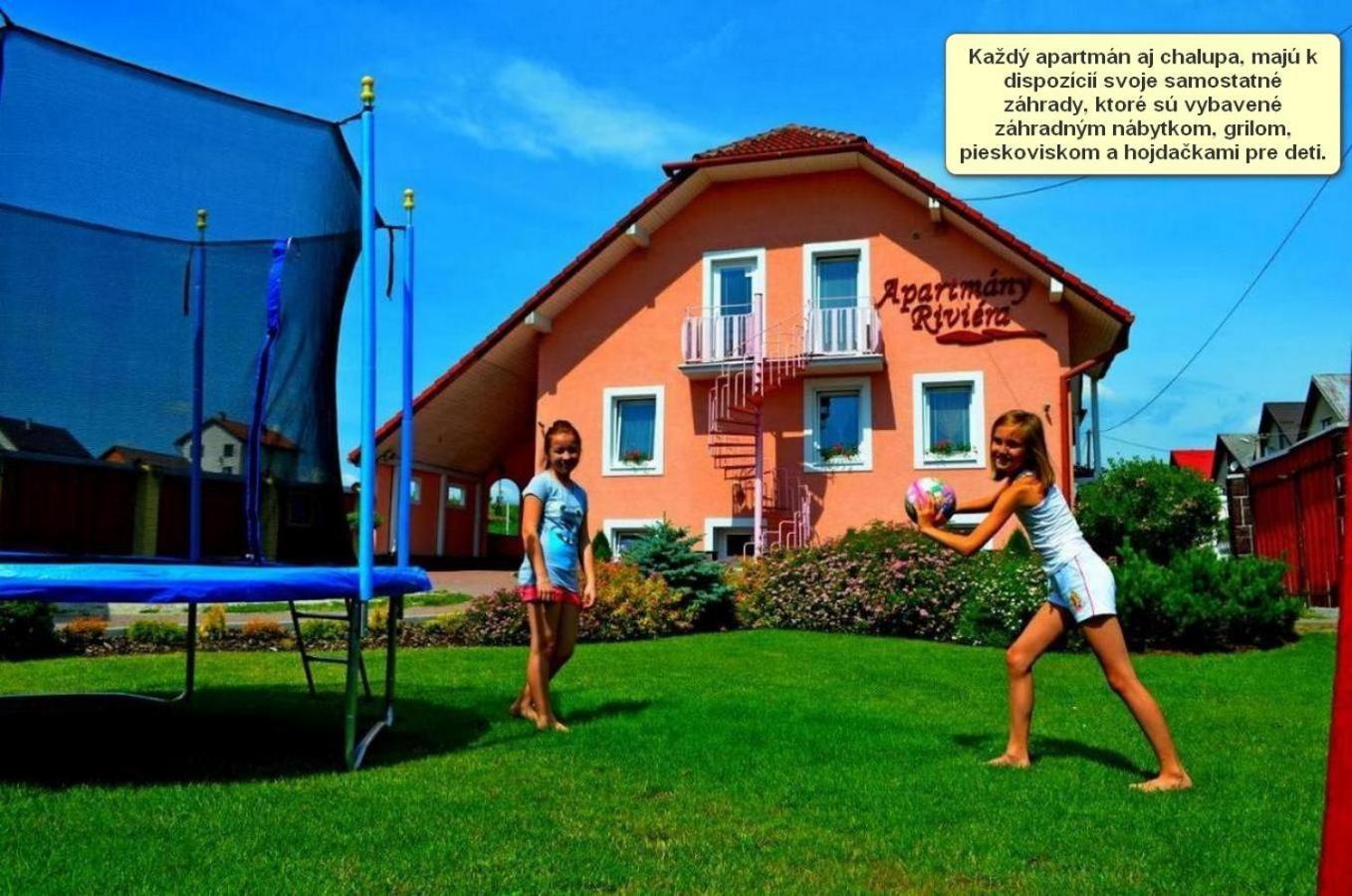 Apartmany Riviera A Chalupa Riviera Liptov, Besenova Bagian luar foto