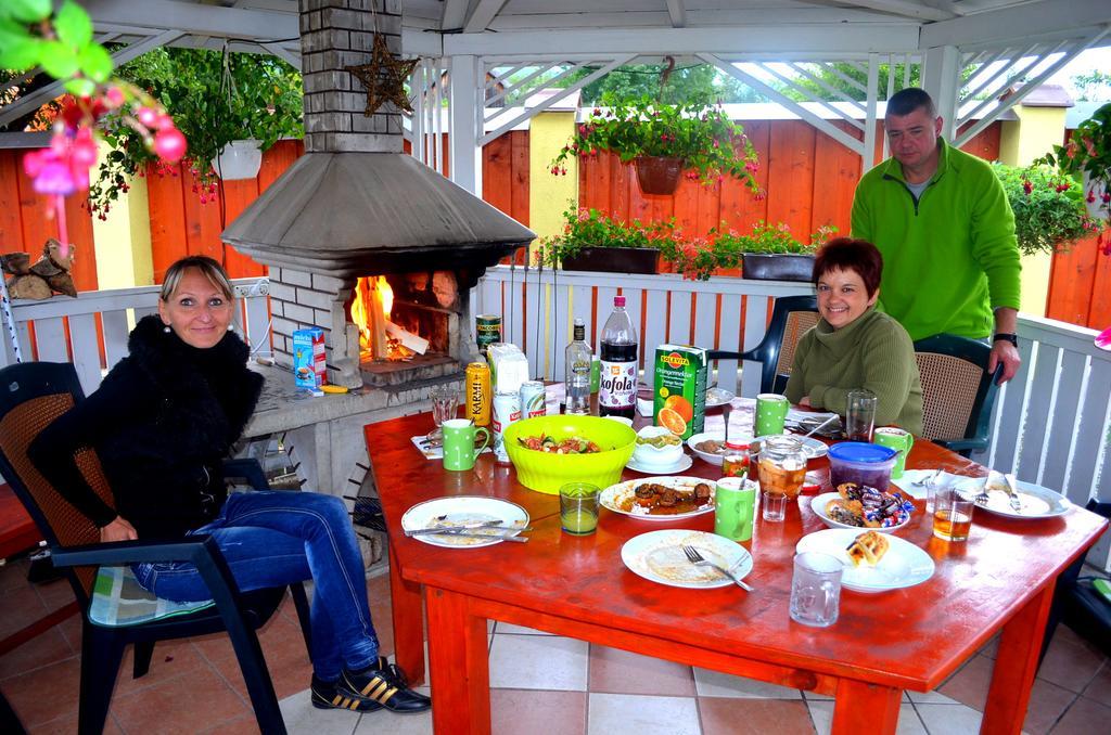 Apartmany Riviera A Chalupa Riviera Liptov, Besenova Bagian luar foto